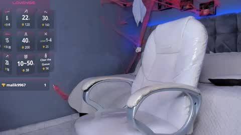 Cristopher online show from October 12, 11:47 am