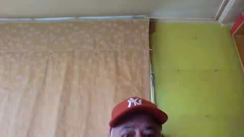 crmperez online show from February 21, 8:01 pm