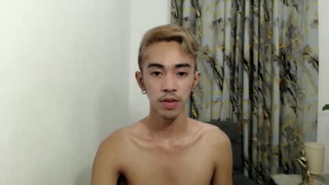 crocodale online show from October 24, 9:48 pm