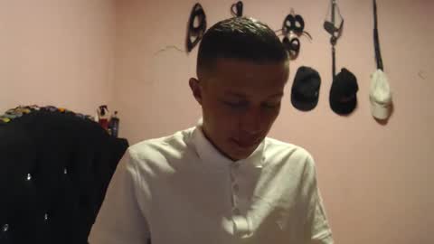 cronos_hot_888 online show from March 1, 10:19 am