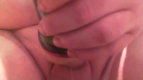 Snapshot of crowning85 chatting on December 7, 11:45 am crowning85 online show from December 7, 11:45 am