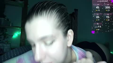 Snapshot of cruellagoth chatting on December 9, 3:00 pm Cruella online show from December 9, 3:00 pm