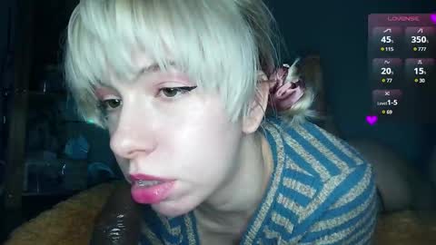 Snapshot of cruellagoth chatting on March 10, 9:51 pm Cruella online show from March 10, 9:51 pm