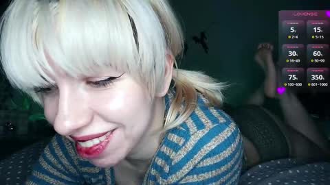 Snapshot of cruellagoth chatting on February 13, 7:52 pm Cruella online show from February 13, 7:52 pm