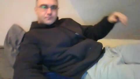 Crush380 online show from March 8, 10:56 pm