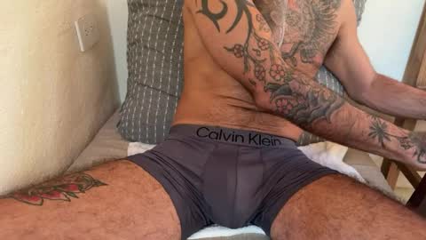 cruz_hunterxxx online show from June 5, 5:18 pm
