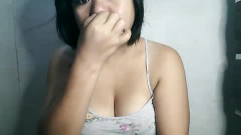 Snapshot of crystal_april chatting on February 14, 1:34 am Crys online show from February 14, 1:34 am