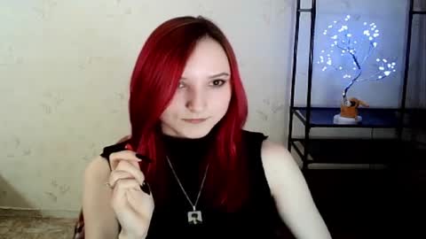 crystal_carnation online show from May 14, 7:34 pm