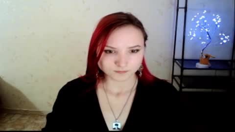 crystal_carnation online show from May 11, 7:00 pm