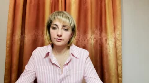 Mary online show from May 10, 7:53 pm