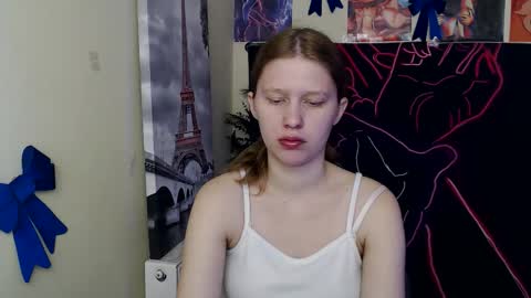 Stella online show from March 23, 1:27 pm