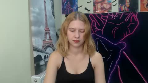 Stella online show from October 5, 6:11 am