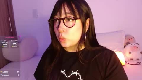 Olivia  online show from December 15, 12:28 am