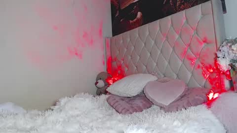 MissCrystal online show from October 5, 3:04 am