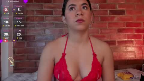 Soy Crystal online show from February 18, 10:05 am