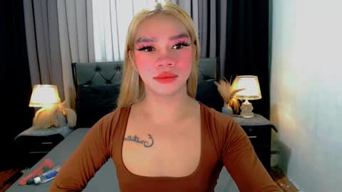 bea takashi  online show from April 9, 9:26 am