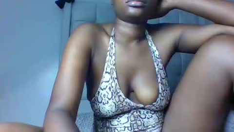 Snapshot of ctrl_cheeks chatting on March 11, 3:04 am ctrl_cheeks online show from March 11, 3:04 am