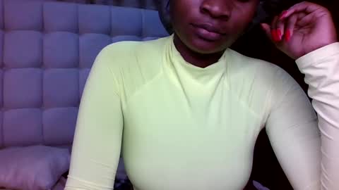 Snapshot of ctrl_cheeks chatting on February 16, 12:41 am ctrl_cheeks online show from February 16, 12:41 am