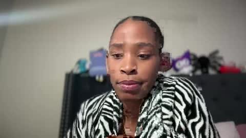 cum2charmxx online show from January 17, 3:49 am