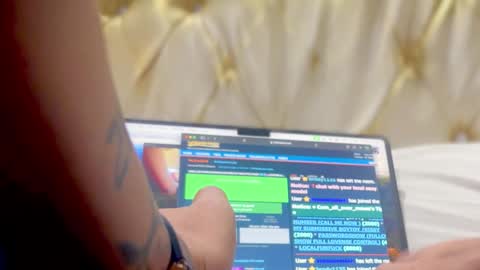 im KIM new girl to spoil online show from September 13, 6:38 am