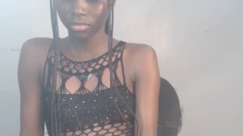 sophie online show from September 12, 8:05 am