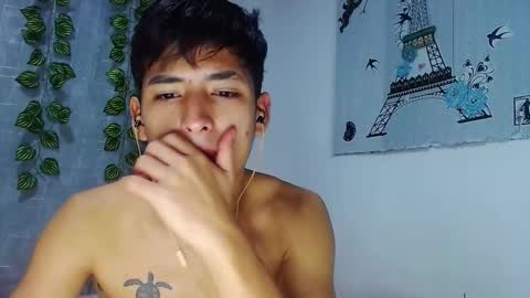 Snapshot of cumb0y_squirtgirl chatting on September 25, 9:05 am Pablo and emma online show from September 25, 9:05 am
