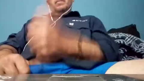 cumbian_chero online show from May 6, 5:24 am