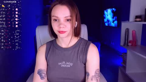 Snapshot of cumeveline chatting on February 4, 3:26 pm Eva online show from February 4, 3:26 pm