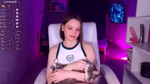 Snapshot of cumeveline chatting on February 24, 4:26 pm Eva online show from February 24, 4:26 pm