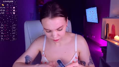 Snapshot of cumeveline chatting on January 28, 6:17 pm Eva online show from January 28, 6:17 pm