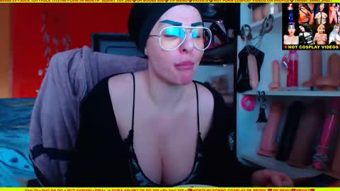cuminmenowbby online show from February 14, 3:05 pm
