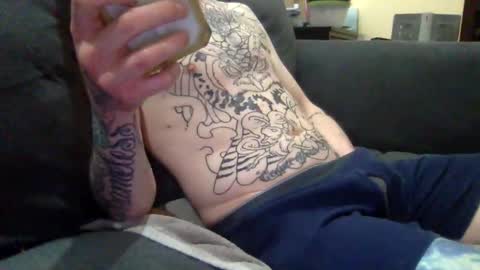 Snapshot of cumonover420 chatting on February 15, 2:47 am cumonover420 online show from February 15, 2:47 am