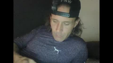 cumslutboi27 online show from January 17, 3:23 am
