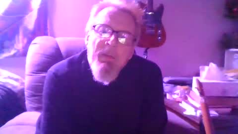 Snapshot of cunnibob chatting on January 26, 10:55 am cunnibob online show from January 26, 10:55 am