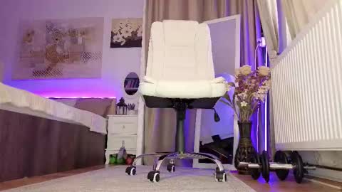 Evelyn Voss online show from September 30, 10:48 am