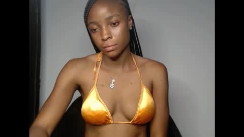 cupidxdoll online show from October 4, 7:11 pm