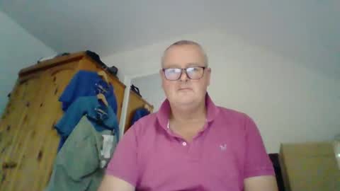 curiousax77 online show from October 20, 8:41 am