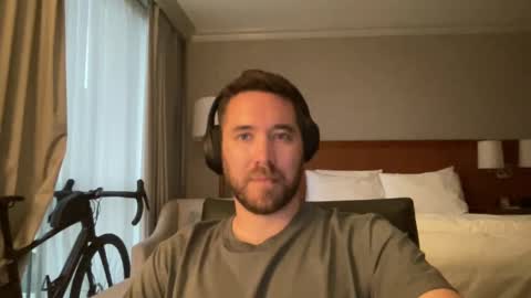 curiouspeteyp online show from September 22, 2:15 am