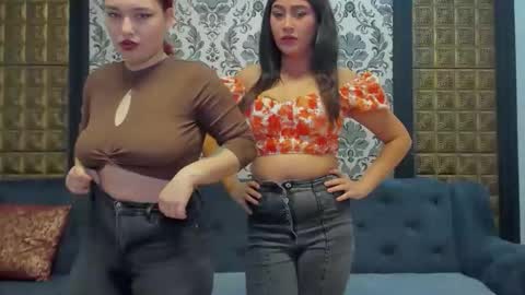 Dia Roxy online show from March 2, 5:19 am