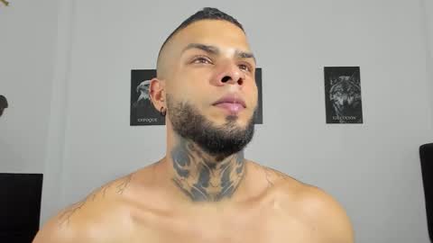 Snapshot of curtis_blake chatting on October 19, 12:48 am curtis_blake online show from October 19, 12:48 am
