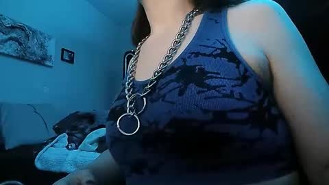 curveseva online show from April 11, 11:25 am