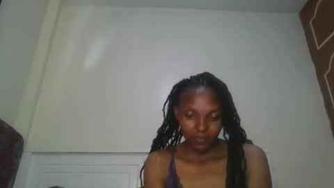 curvy520819 online show from November 11, 7:32 am