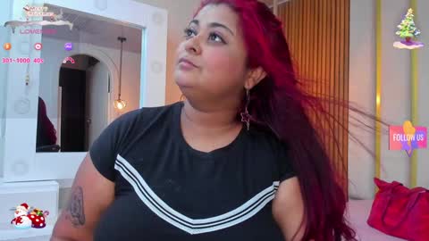 Snapshot of curvy_beauty_ chatting on December 19, 4:02 pm Hanna online show from December 19, 4:02 pm