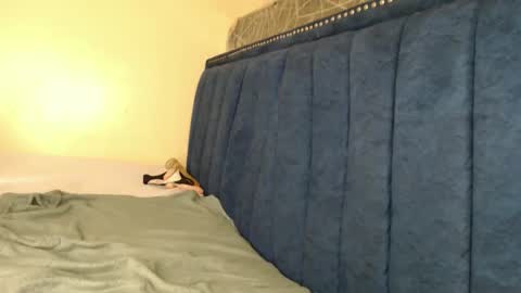 curvyjoan online show from February 11, 9:46 am