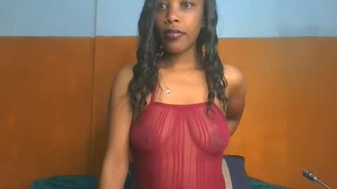 Snapshot of curvylyin chatting on September 15, 9:00 am curvylyin online show from September 15, 9:00 am
