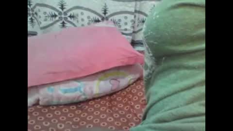 curvynubian online show from December 4, 6:35 am