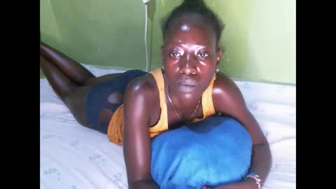 cute_doria online show from October 3, 4:15 pm