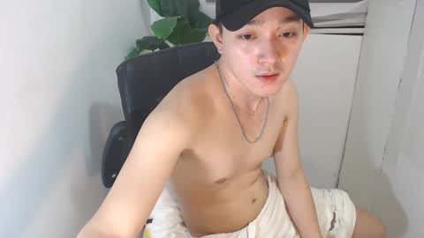 cute_enzo24 online show from December 4, 8:50 am