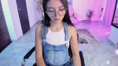 Bella Fox online show from June 16, 1:37 pm