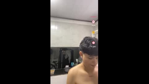 cute_ian online show from February 26, 10:35 pm